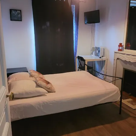 Appartement A Deux Pas De Montmartre Parijs