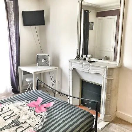 A Deux Pas De Montmartre Appartement Parijs