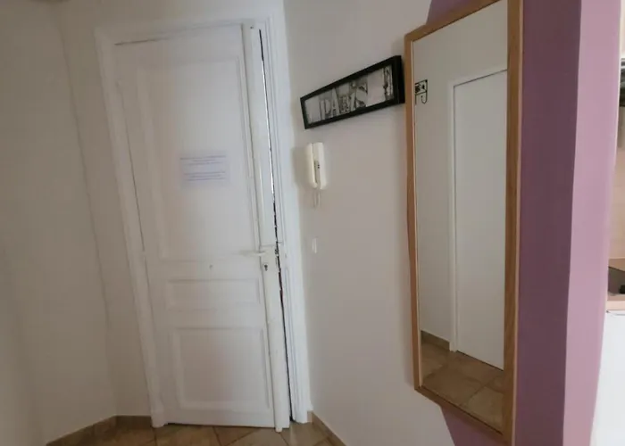 A Deux Pas De Montmartre Apartment Paris